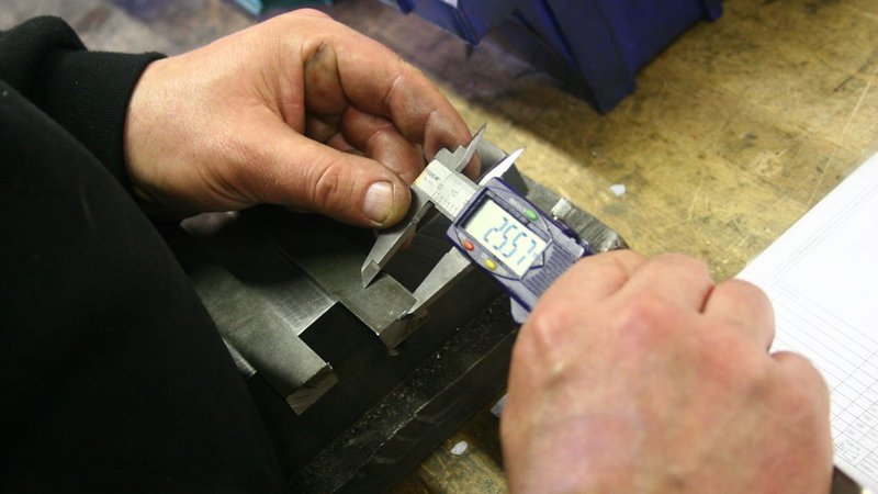 Best Micrometer for Beginners and Which Size to Buy First