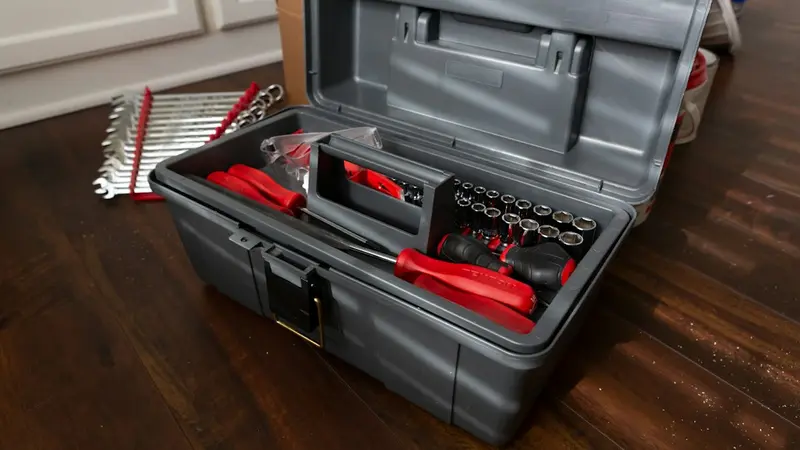 Machinist Tools for Beginners and What to Buy First